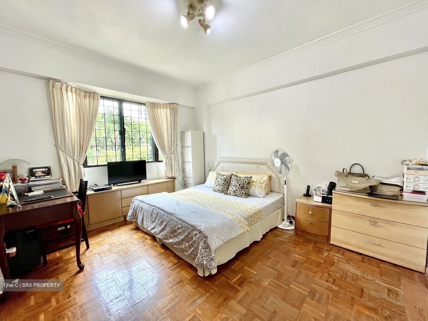 West Bay Condominium (D5), Condominium #379043211
